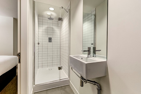 2 bedroom apartment to rent, Fulham Road, London, SW3