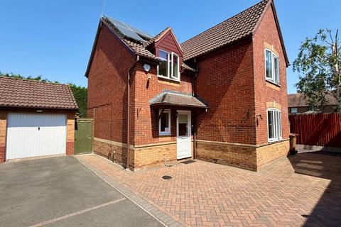 4 bedroom detached house for sale, Beach Close, Worcestershire WR11