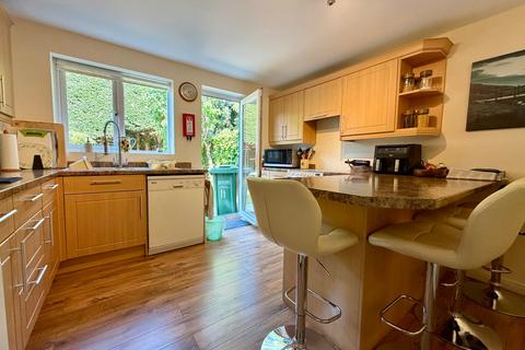 4 bedroom detached house for sale, Beach Close, Worcestershire WR11