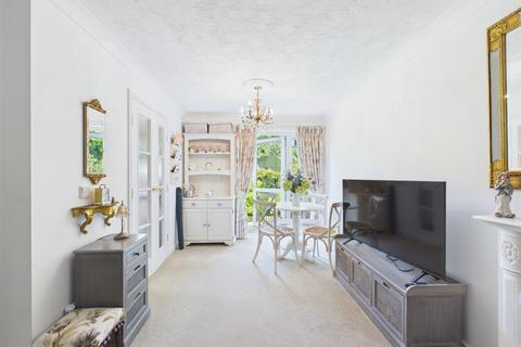 1 bedroom flat for sale, 2 Munro Court, Bartin Close, Ecclesall, Sheffield