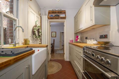 2 bedroom end of terrace house for sale, Alan Road, Norwich NR1