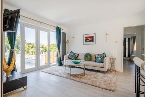 2 bedroom bungalow to rent, Chailey Avenue Rottingdean BN2