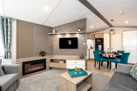 2 bedroom lodge for sale, Strensall York