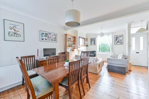 3 bedroom terraced house for sale, Eversleigh Road, London, SW11