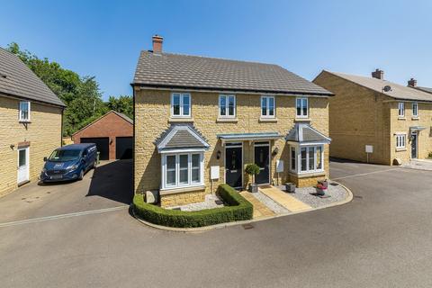 3 bedroom semi-detached house for sale, Bramling Cross, Abingdon OX13