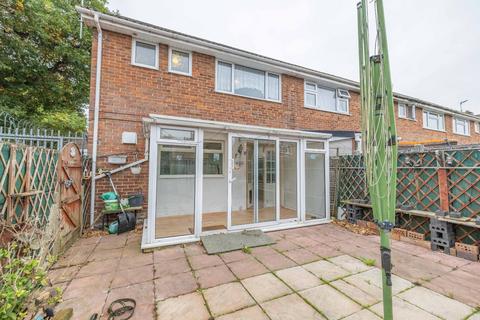 3 bedroom end of terrace house for sale, Arlington, Ashford, Kent, TN23