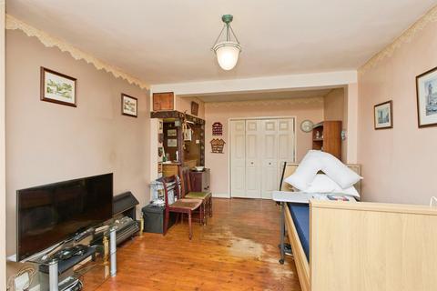 2 bedroom semi-detached house for sale, Dale Road, Derby DE21