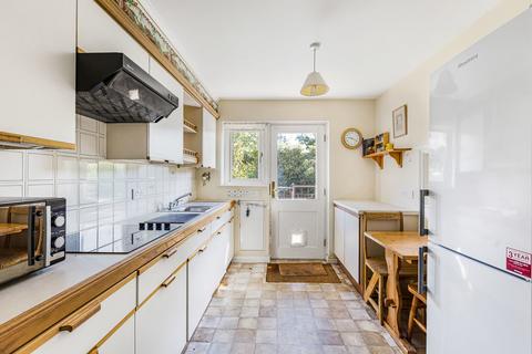 2 bedroom retirement property for sale, Penstones Court, Marlborough Lane, Stanford in the Vale, Faringdon, SN7