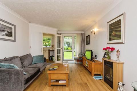 1 bedroom retirement property for sale, Heathdene Manor, Watford