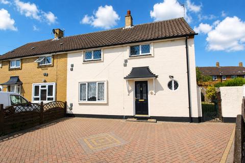 2 bedroom semi-detached house to rent, Elsinore Avenue, Staines-upon-Thames, TW19