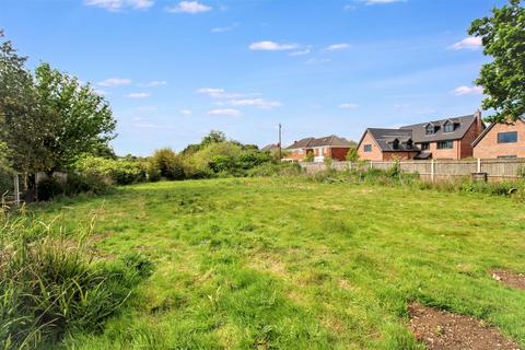 Land for sale, Great Plumstead