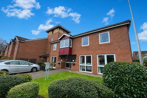 2 bedroom flat for sale, Willow Court, Brookside Road