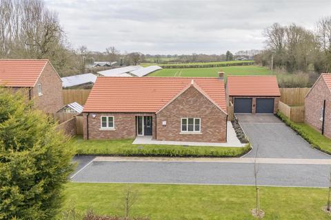 undefined, Maple Court, Tholthorpe