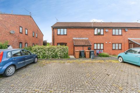 1 bedroom maisonette for sale, Knatchbull Close, Romsey, Hampshire, SO51