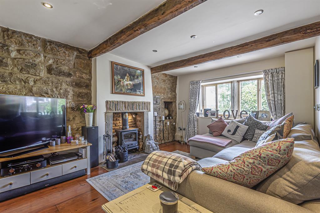 Stoneycroft, Rawdon, Leeds - View 3