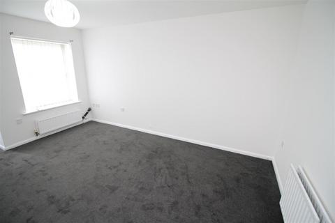 3 bedroom house to rent, Nepaul Road, Manchester M9