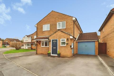 4 bedroom detached house for sale, Parnall Crescent, Yate, Bristol