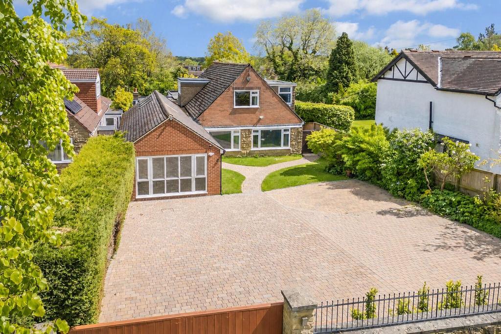 6 bedroom detached house for sale
