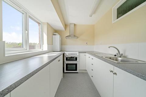 1 bedroom retirement property for sale, Knights Lane, Tiddington