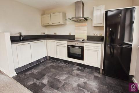 2 bedroom flat for sale, Claremont Road, Sale, Greater Manchester, M33