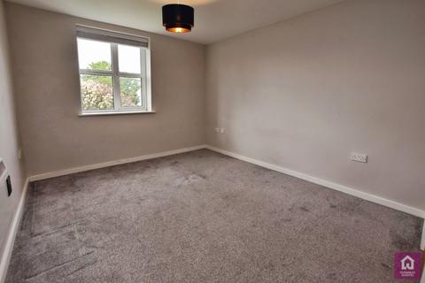 2 bedroom flat for sale, Claremont Road, Sale, Greater Manchester, M33