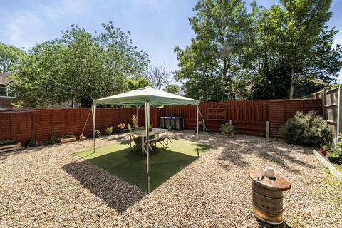 Crowland Walk, Morden SM4