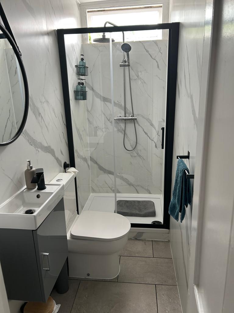 Shower Room 2