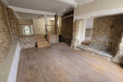 1 bedroom property with land for sale, 20 St John Street