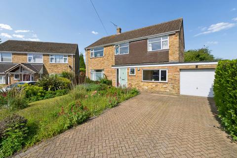 5 bedroom detached house for sale, Wellhouse Way, High Wycombe HP14
