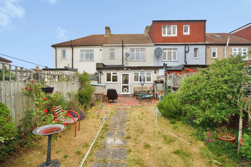 House in London, London Borough of Barking and Dagenham - View 4