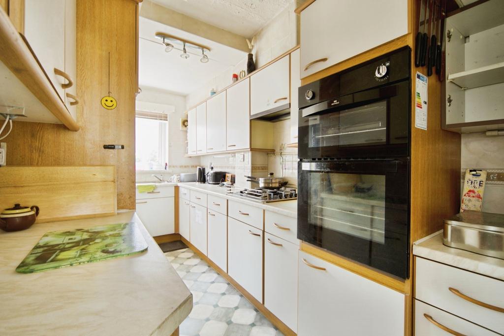 House in London, London Borough of Barking and Dagenham - More
