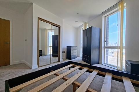 3 bedroom apartment to rent, Creative Road Deptford SE8