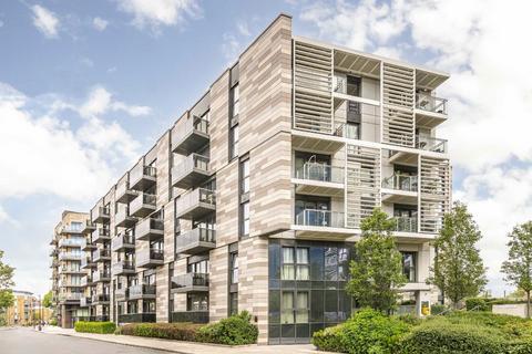 Radial Avenue, London E14