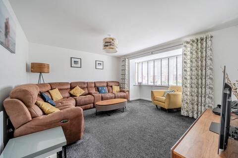 5 bedroom detached house for sale, Water Lily Way, West Sussex BN13