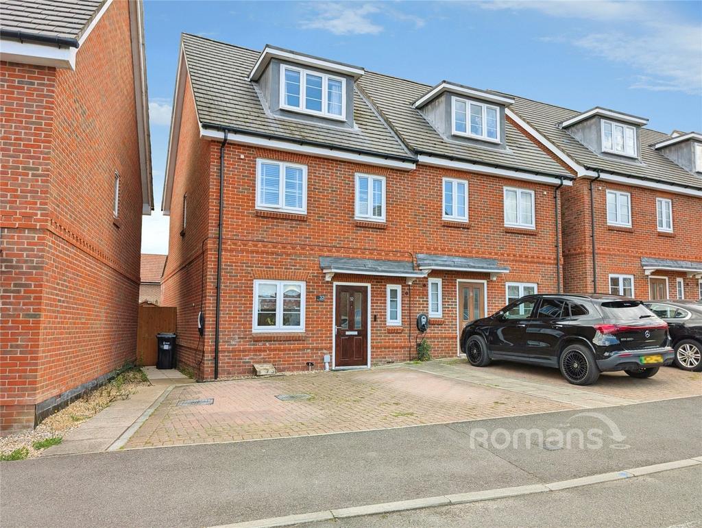 House in Woodley, Wokingham