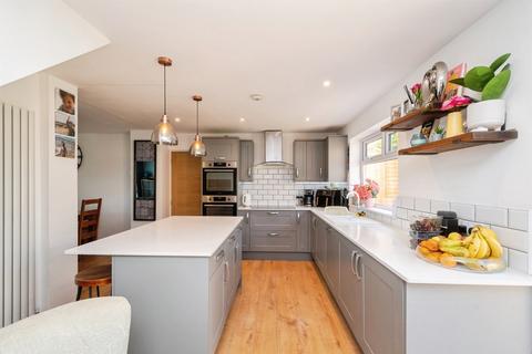 4 bedroom semi-detached house for sale, Maddock Drive, Plymouth