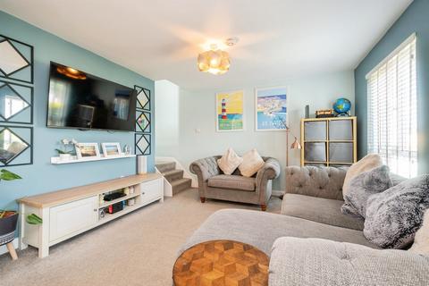4 bedroom semi-detached house for sale, Maddock Drive, Plymouth
