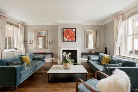 4 bedroom terraced house for sale, First Street, Chelsea, London SW3