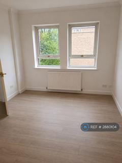 1 bedroom flat to rent, Harlington, Hayes, UB3