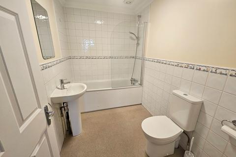 2 bedroom flat to rent, Hale Lane, Mill Hill, NW7