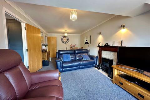 2 bedroom retirement property for sale, Ladies Mile Road, Patcham Village, Brighton