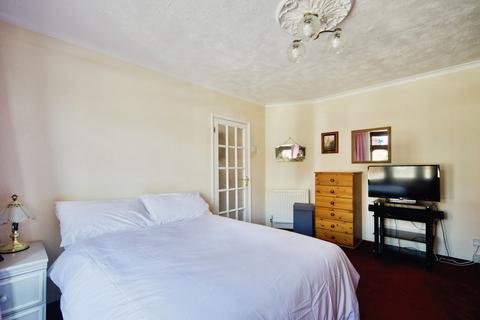 3 bedroom semi-detached house for sale, Porters Avenue, Dagenham, RM9