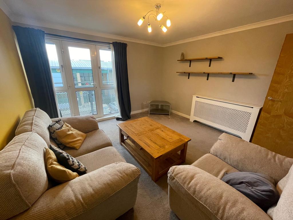 Saughton Mains Street, Edinburgh EH11 - View 2