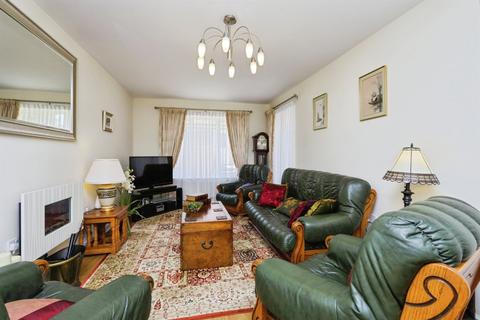 5 bedroom detached house for sale, Buckle Gardens, Hellingly, Hailsham