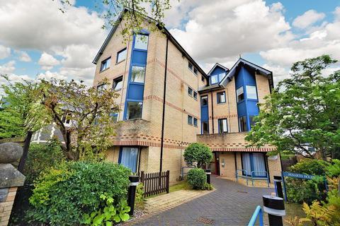 2 bedroom flat for sale, Flat 8 Penarth House, 26 Stanwell Road, Penarth, CF64 2EY