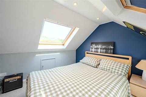 4 bedroom semi-detached house for sale, Station Road, Baildon, Shipley, West Yorkshire