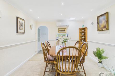 3 bedroom terraced bungalow for sale, Wilton Way, Abbotskerswell