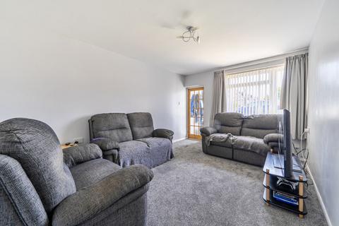 2 bedroom bungalow for sale, Norton Crescent, Towcester, Northamptonshire, NN12