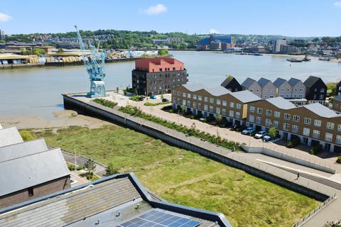 2 bedroom apartment for sale, Corys Road, Rochester, ME1