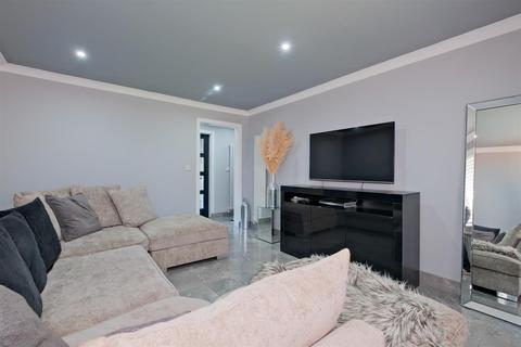 3 bedroom detached house for sale, Arrol Wynd, Cambuslang